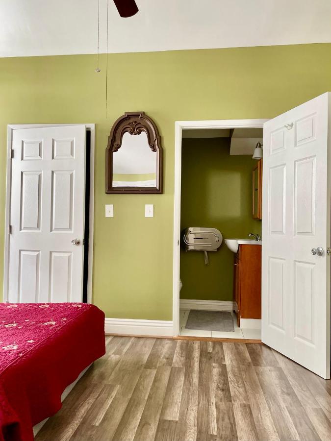 Privatunterkunft Private Large La Bedroom W Private Full Bathroom Or Half-bathroom - Tv - Ac - Wifi - Private Fridge Near Usc - Exposition Park - Usc Memorial Coliseum - Banc Of California Bmo Stadium - Downtown Angeles Dtla - Of Southern California Us