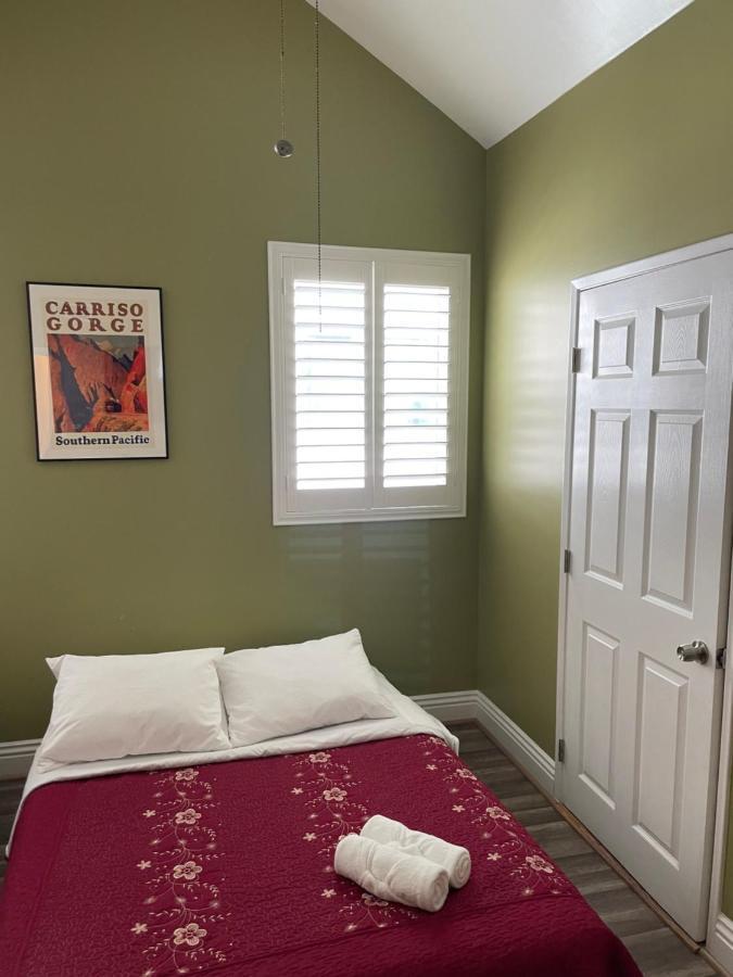 Private Large La Bedroom W Private Full Bathroom Or Half-bathroom - Tv - Ac - Wifi - Private Fridge Near Usc - Exposition Park - Usc Memorial Coliseum - Banc Of California Bmo Stadium - Downtown Angeles Dtla - Of Southern California Us * Los Ángeles