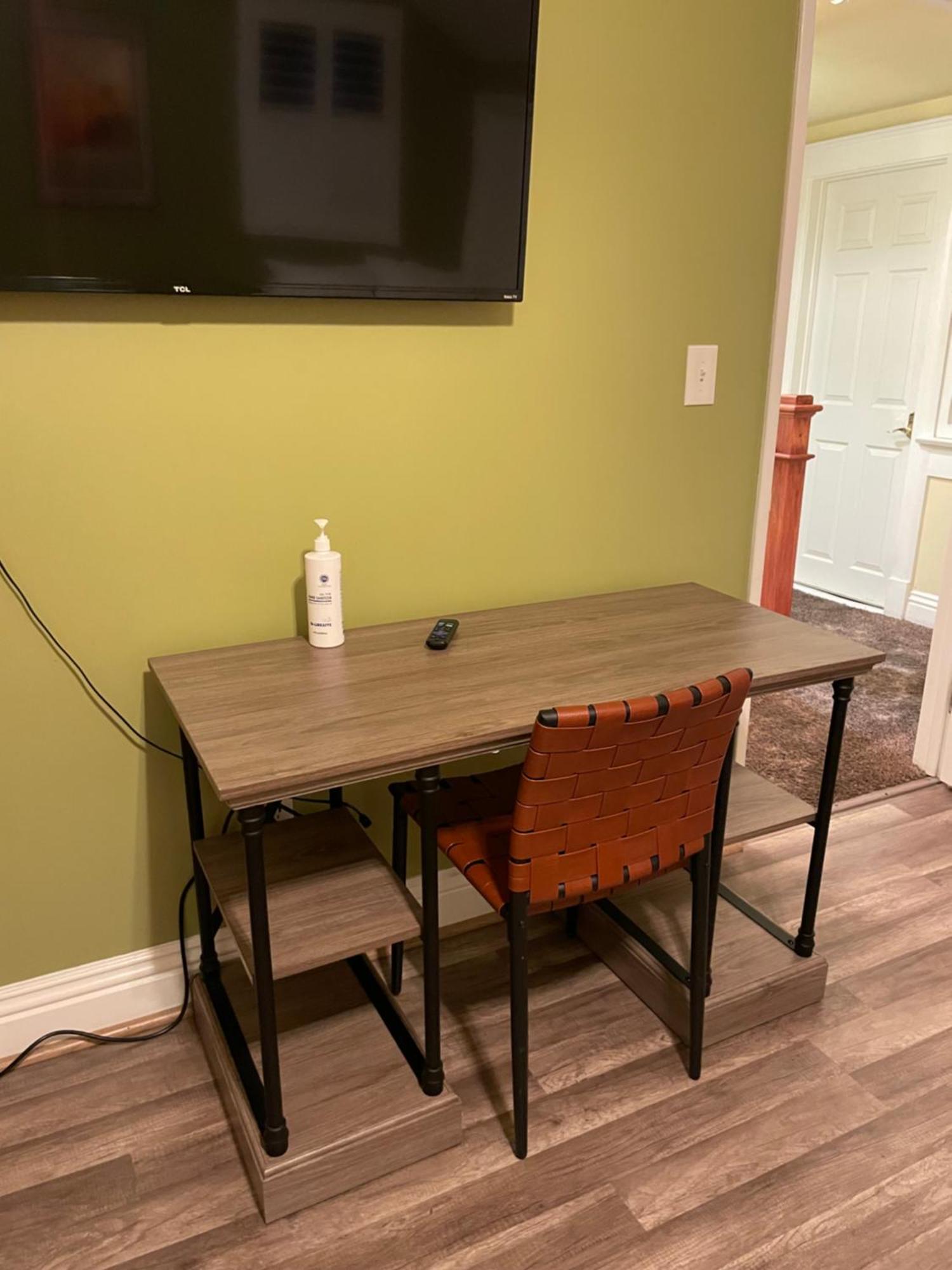 Private Large La Bedroom W Private Full Bathroom Or Half-bathroom - Tv - Ac - Wifi - Private Fridge Near Usc - Exposition Park - Usc Memorial Coliseum - Banc Of California Bmo Stadium - Downtown Angeles Dtla - Of Southern California Us Habitación en casa particular *